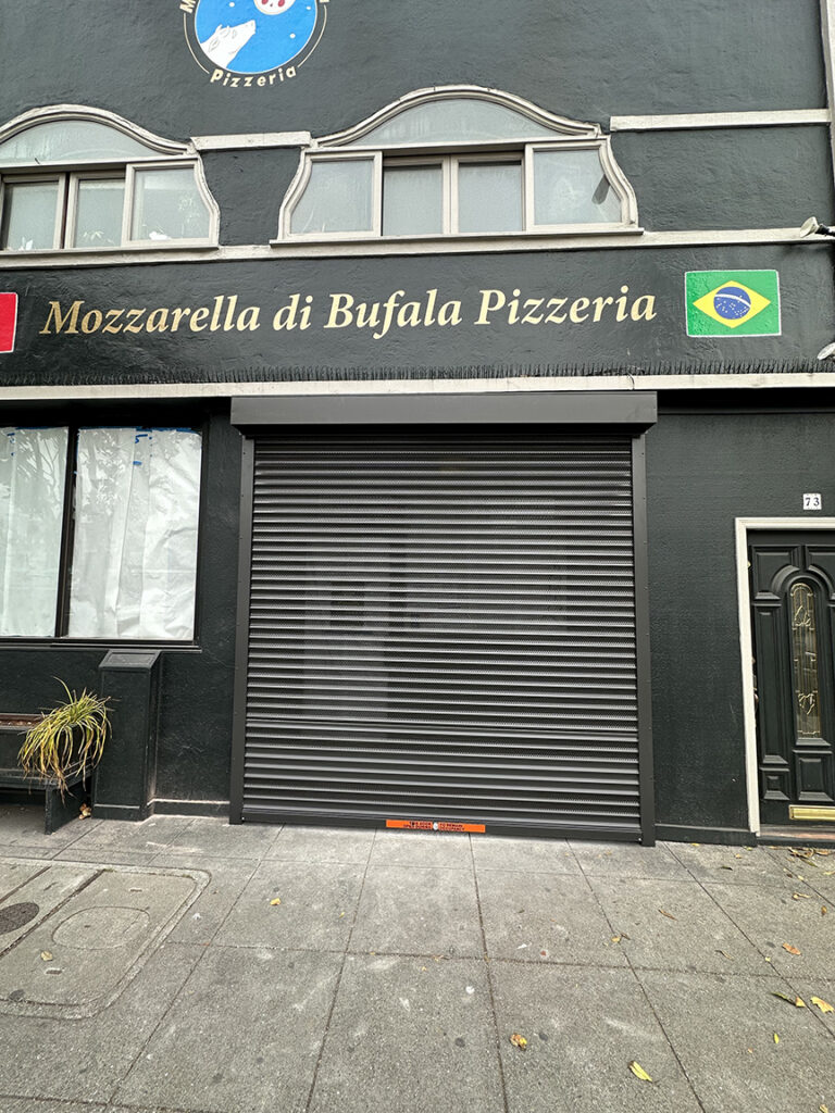Pizzeria